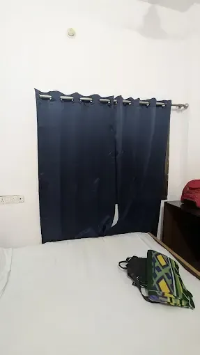 Vaishnavi Paying Guest House