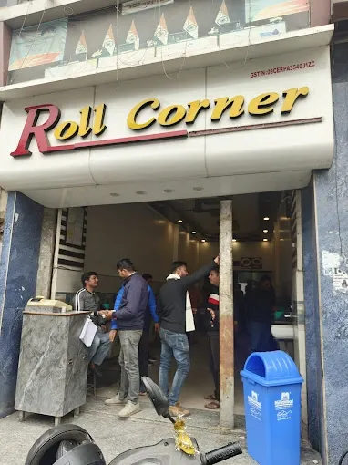 Roll Corner