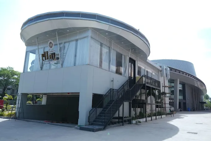 Taamra Restaurant - Restaurant in Varanasi