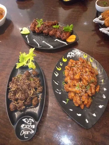 Hotel Rise & Dine - Restaurant in Dhanbad