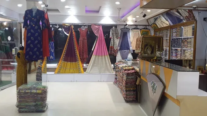 Hotel Handloom Garden