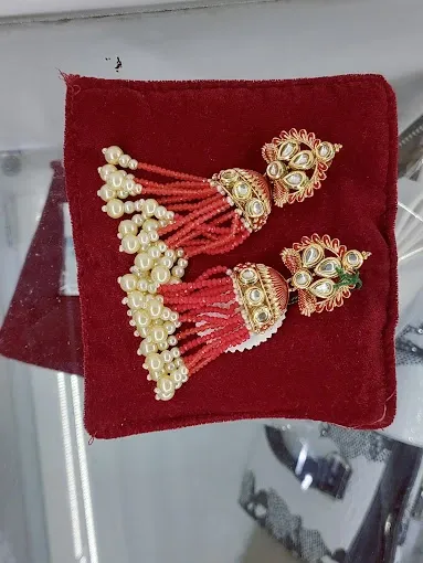 Swapu's Boutique - Boutique in Puri