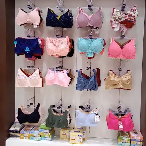 Night Queen Maxi Ghar