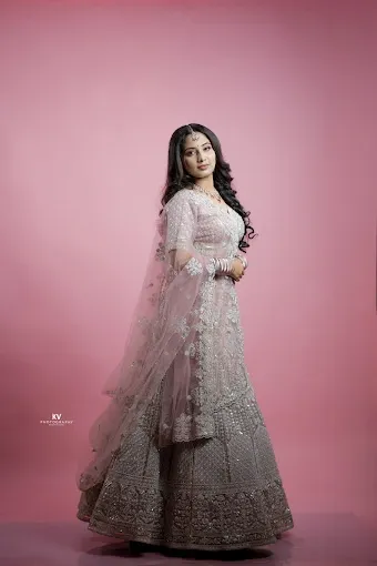 Prateeksha's makeup studio - Beauty Parlour in Jhansi