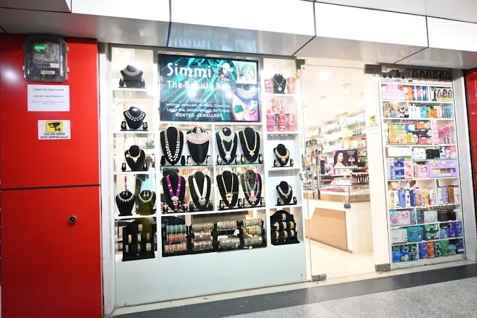 SIMMI THE BEAUTY HUB - Cosmetics Store in Dhanbad