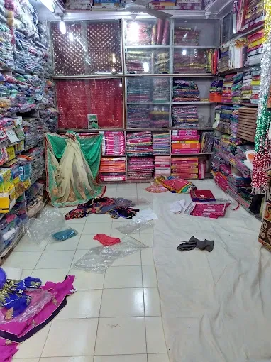 Chandan Saree Center