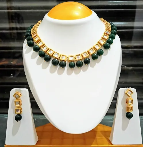 Trousseau Boutique & Accessories - Boutique in Gorakhpur