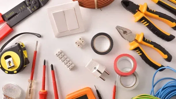 Prakash electrician penter tiles service - Electrician in Varanasi