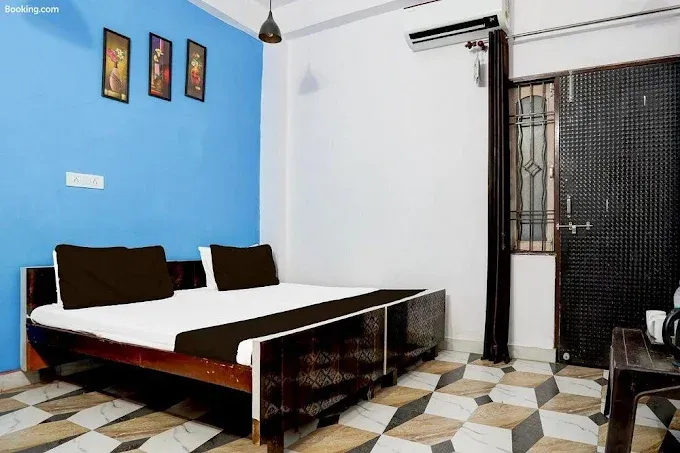Om sai bhawan guest house - Guest House in Varanasi