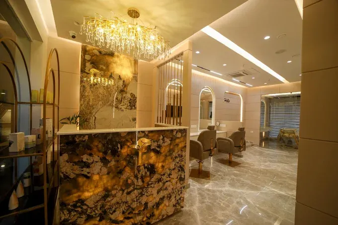 Jaya Premium - Beauty Parlour in Allahabad