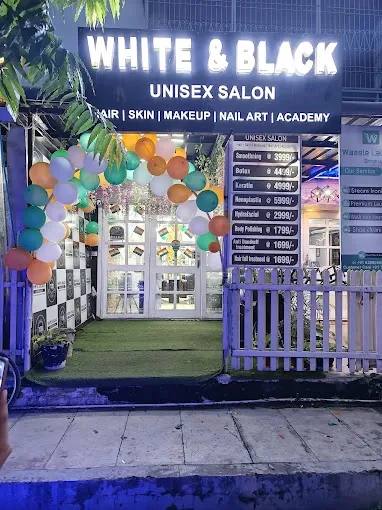 WHITE AND BLACK UNISEX SALON