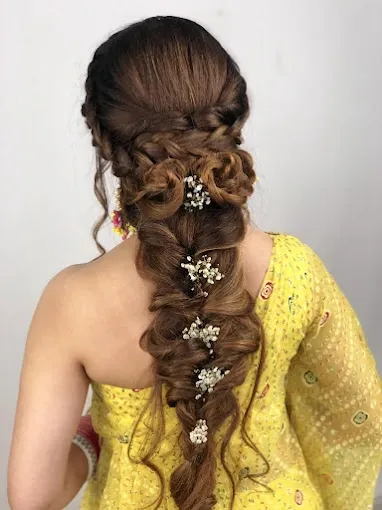 Nayra Bridal Makeup Studio & Training Center - Beauty Parlour in Lucknow