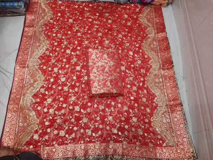 Hafiz Textiles - Banarasi Saree in Varanasi