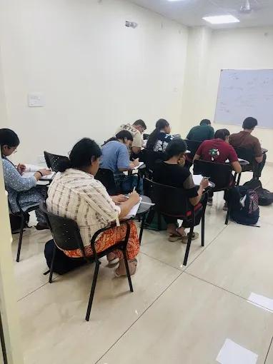 Dutta Tutorials - Coaching Center in Lucknow