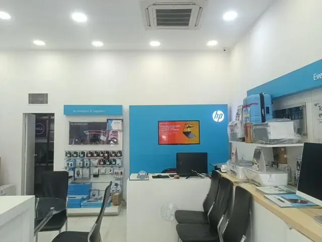 HP World - Hazratganj - Computer Service in Lucknow