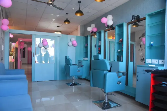 Shine makeovers unisex salon - Beauty Parlour in Agra