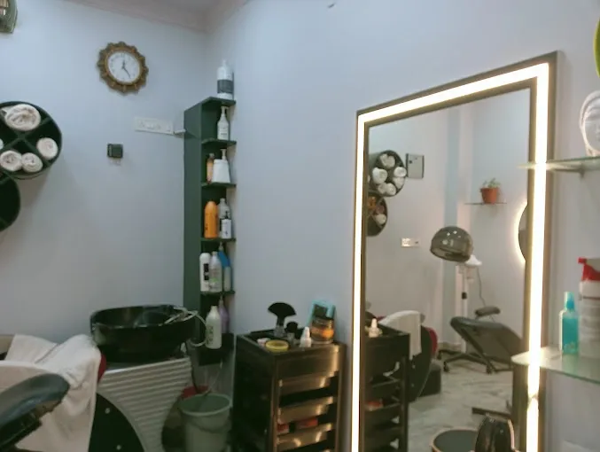 Akankha Beauty Parlour - Beauty Parlour in Guwahati