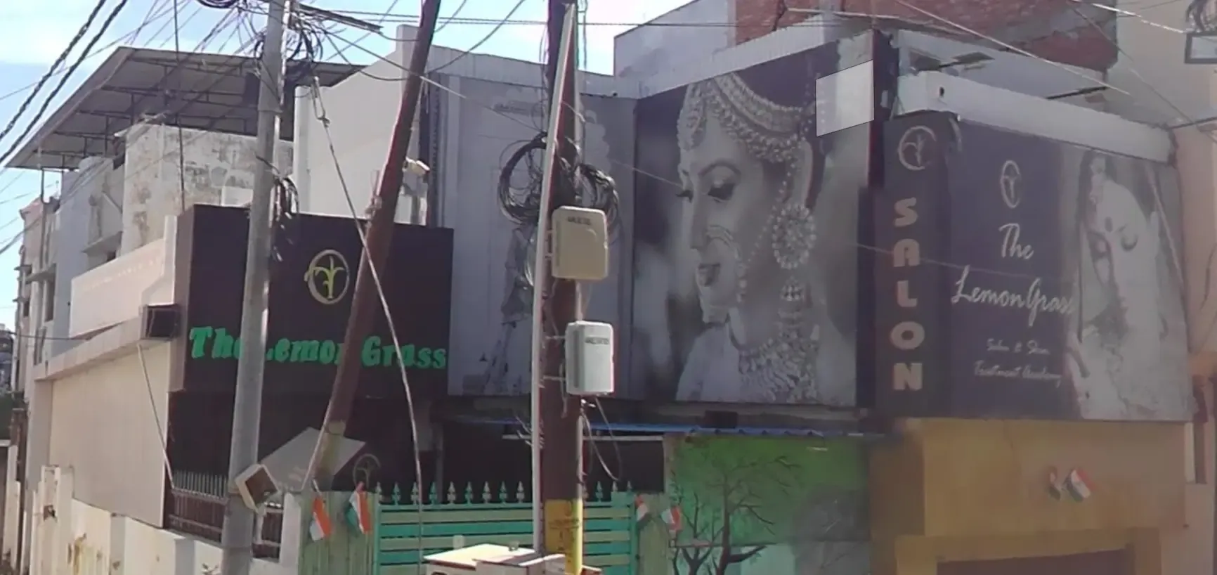 The Lemon Grass - Beauty Parlour in Allahabad