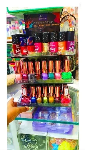 Shringar Palace - Cosmetics Store in Varanasi