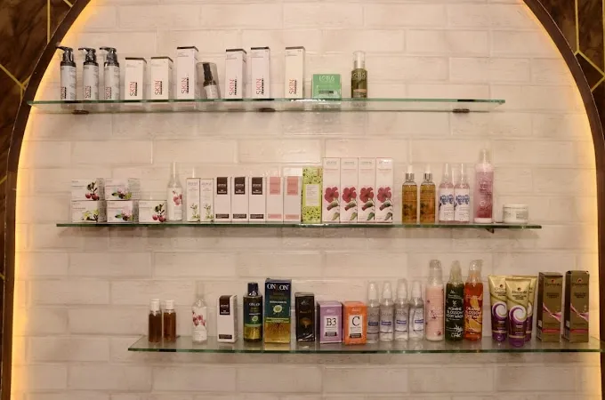 Lavanya Skin Hair and Makeup Academy - R O Service in Ambedkar Nagar