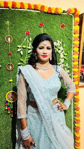 Golden Beauty Parlour - Beauty Parlour in Faizabad