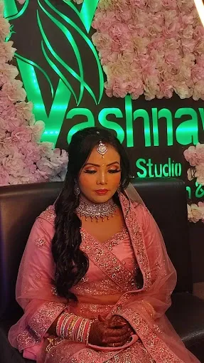 Vaishnavi Makeup Studio Salon - Beauty Parlour in Ballia