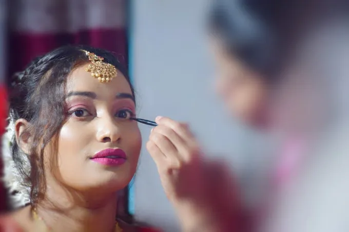 Unique Creative Makeover - Beauty Parlour in Basti