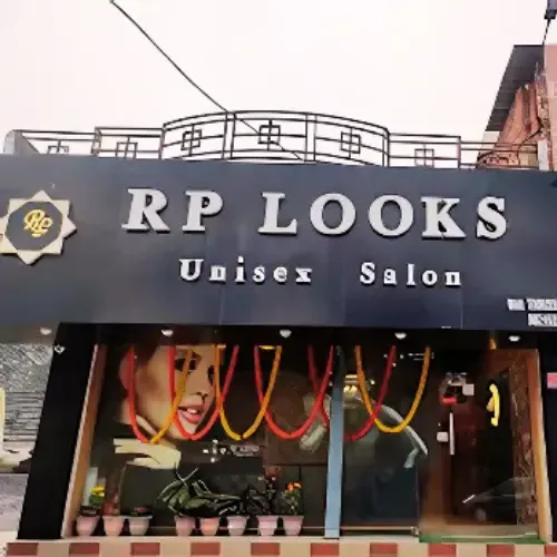 RP Looks Unisex Salon - AC Repair Service in Deoria