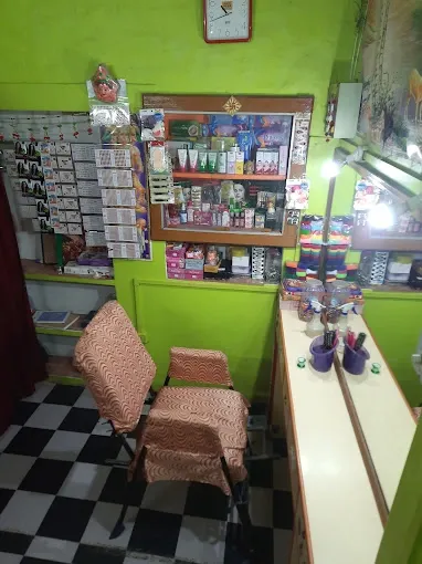 Kaveri Beauty Parlour