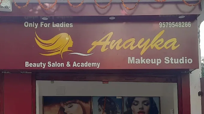 Anayka Makeup Studio