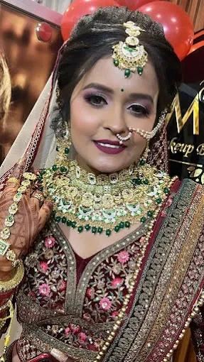 Mahi Makeover Beauty Salon - Beauty Parlour in Etawah