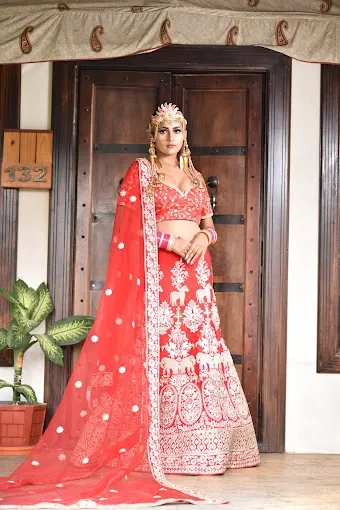 Naari Boutique