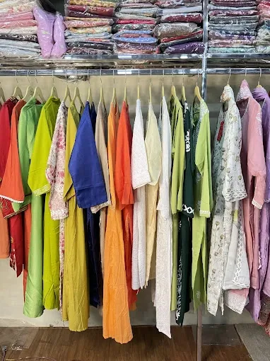 Ahuja Garments Wholesale - Clothing Wholesaler in Varanasi