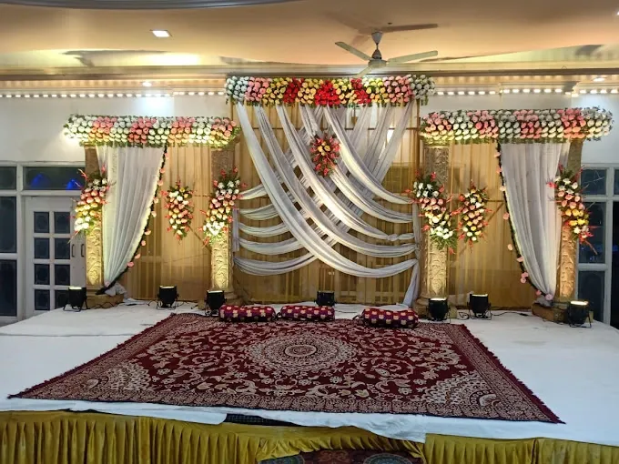 Welcome Lawn - Marriage Lawn - Banquet Hall in Varanasi