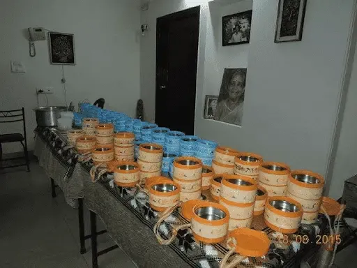 Shree Ji Tiffin Services - Tiffin Service in Varanasi