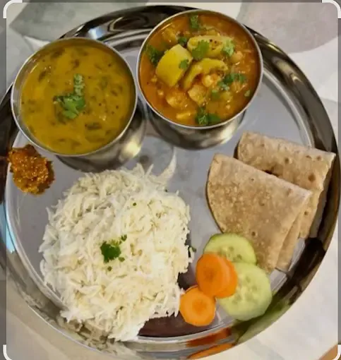Desi Food Tiffin Service - Tiffin Service in Varanasi