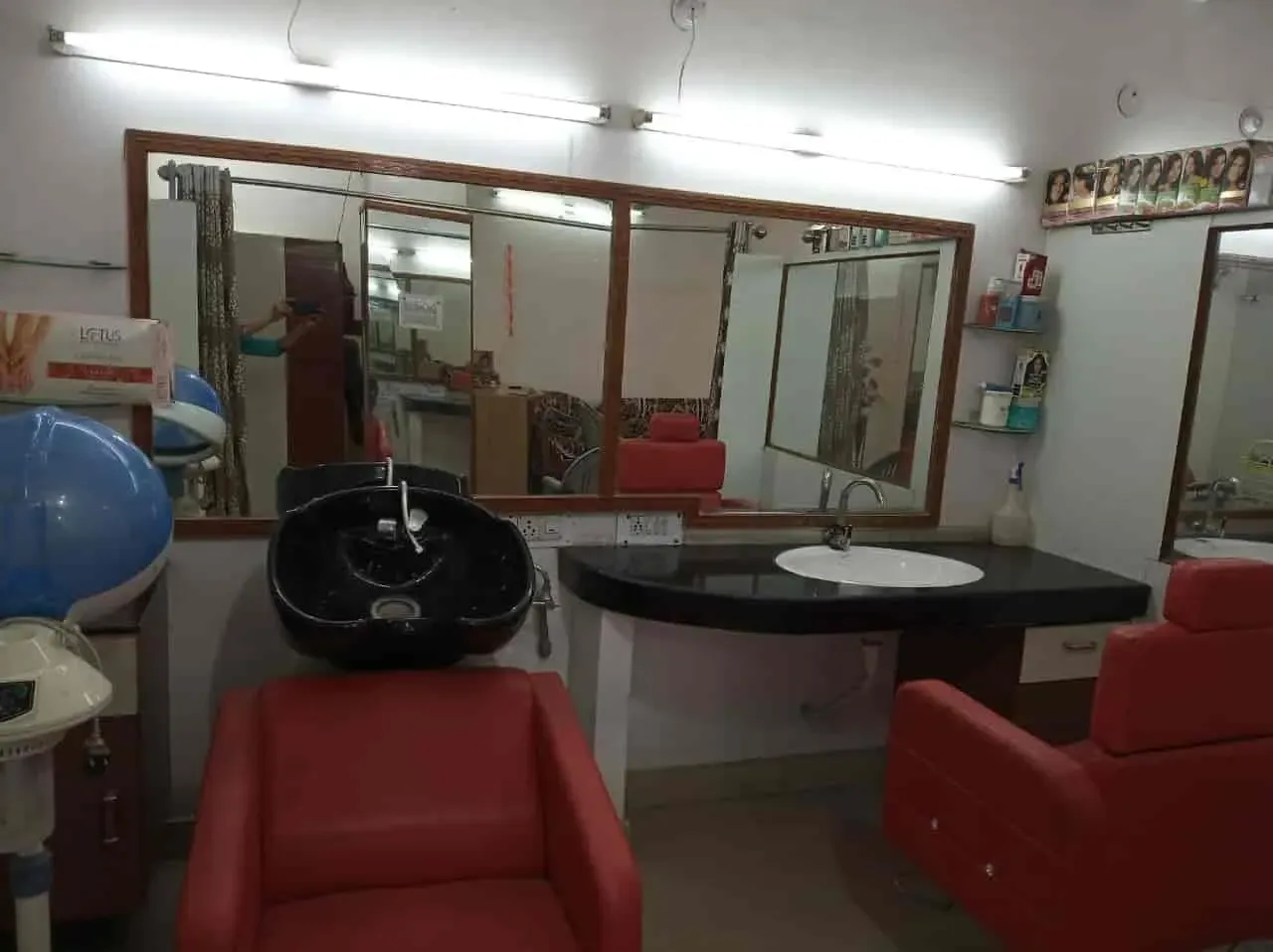 Khoobsurat Beauty Salon - Beauty Parlour in Aligarh