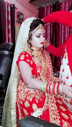 Monika Beauty Parlour - Beauty Parlour in Aligarh