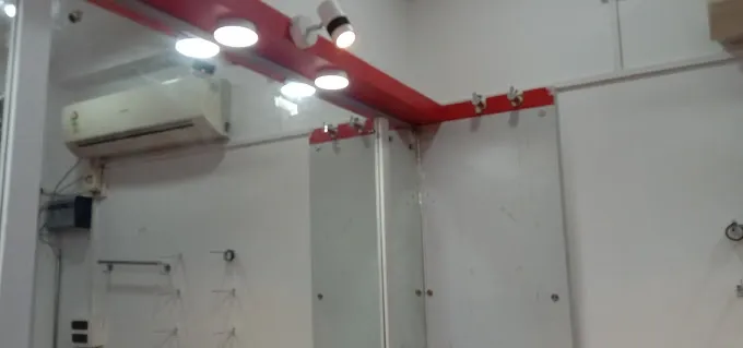 LOTUS BEAUTY PARLOUR