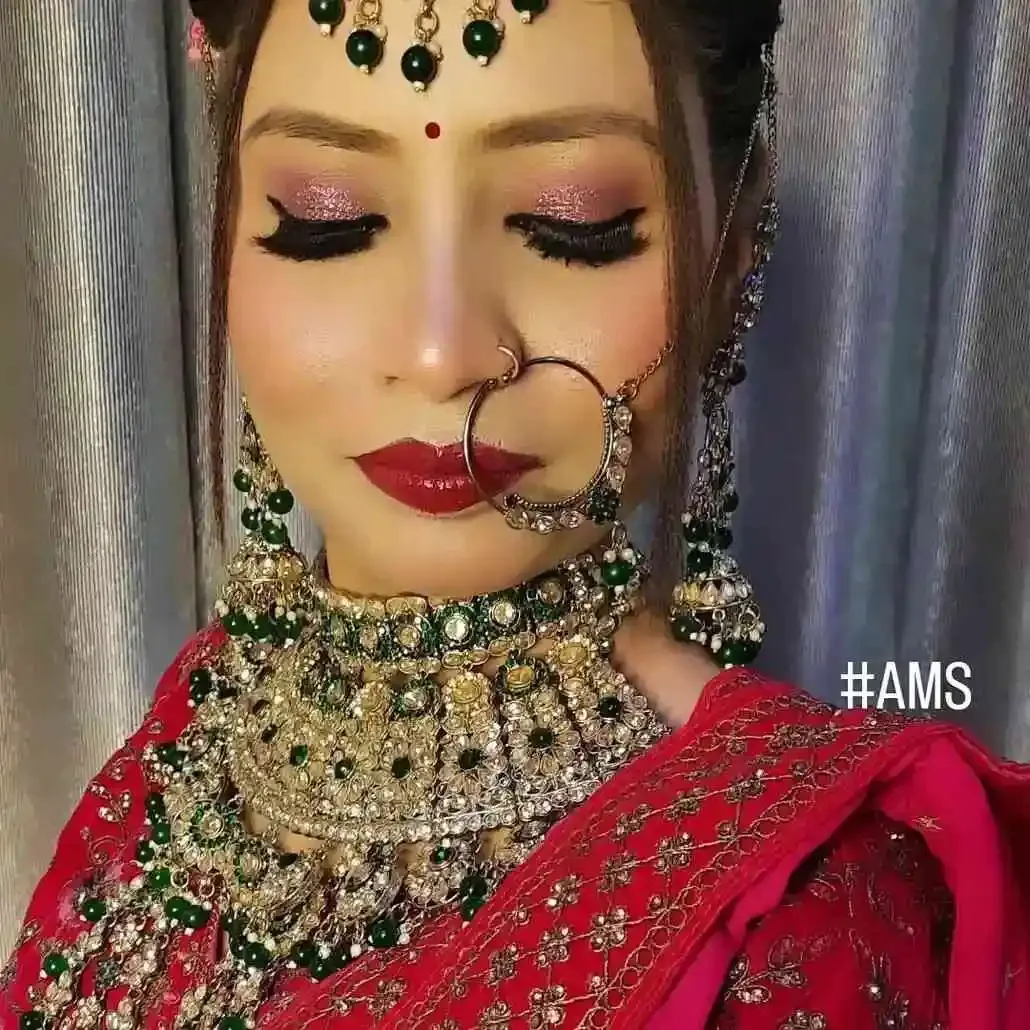 Anamika Makeup Studio - Beauty Parlour in Aligarh