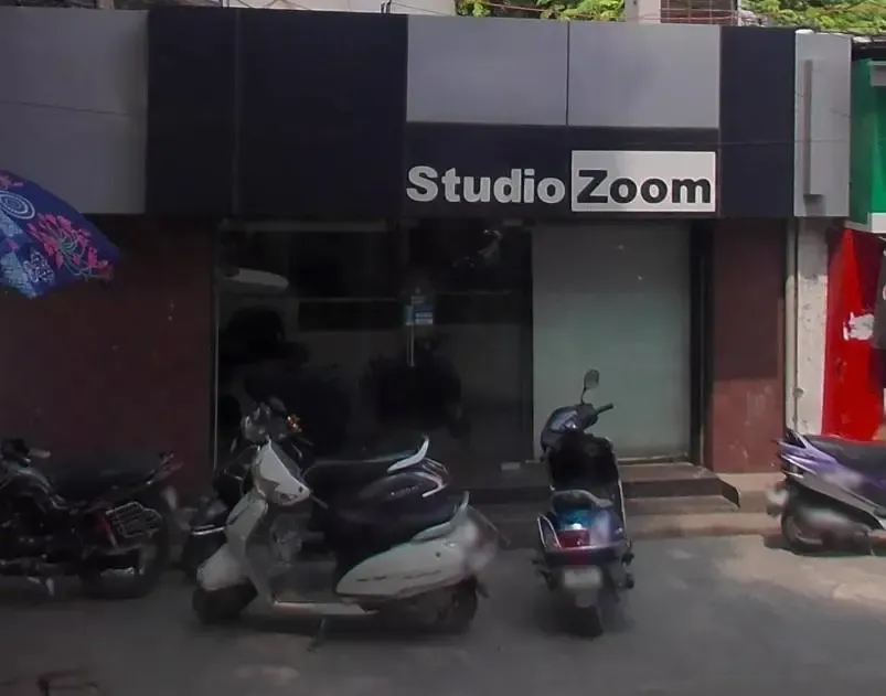 Studio Zoom - Wedding Photographer in Mughalsarai