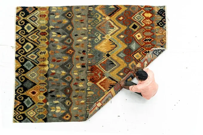 Rupesh Kumar And Sons - Garment Shop in Varanasi