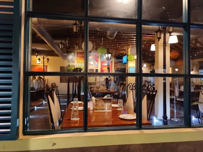 10 Park Street Hotel & Banquets