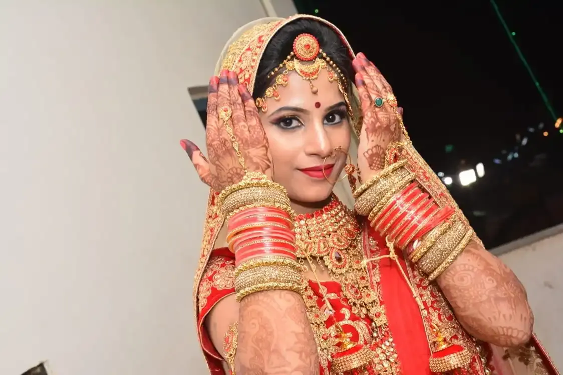 ARROW BEAUTY PARLOUR - Beauty Parlour in Budaun