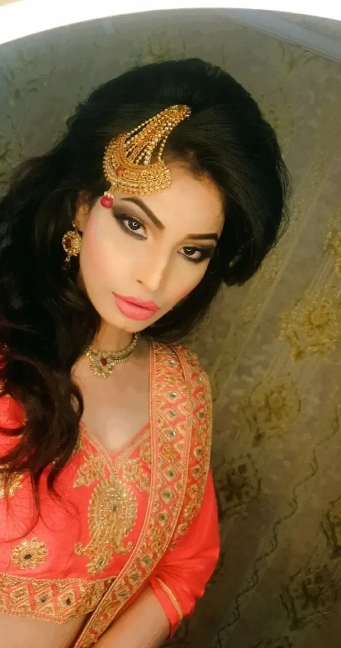 Sabia Khan Beauty Center & Academy - Beauty Parlour in Lucknow