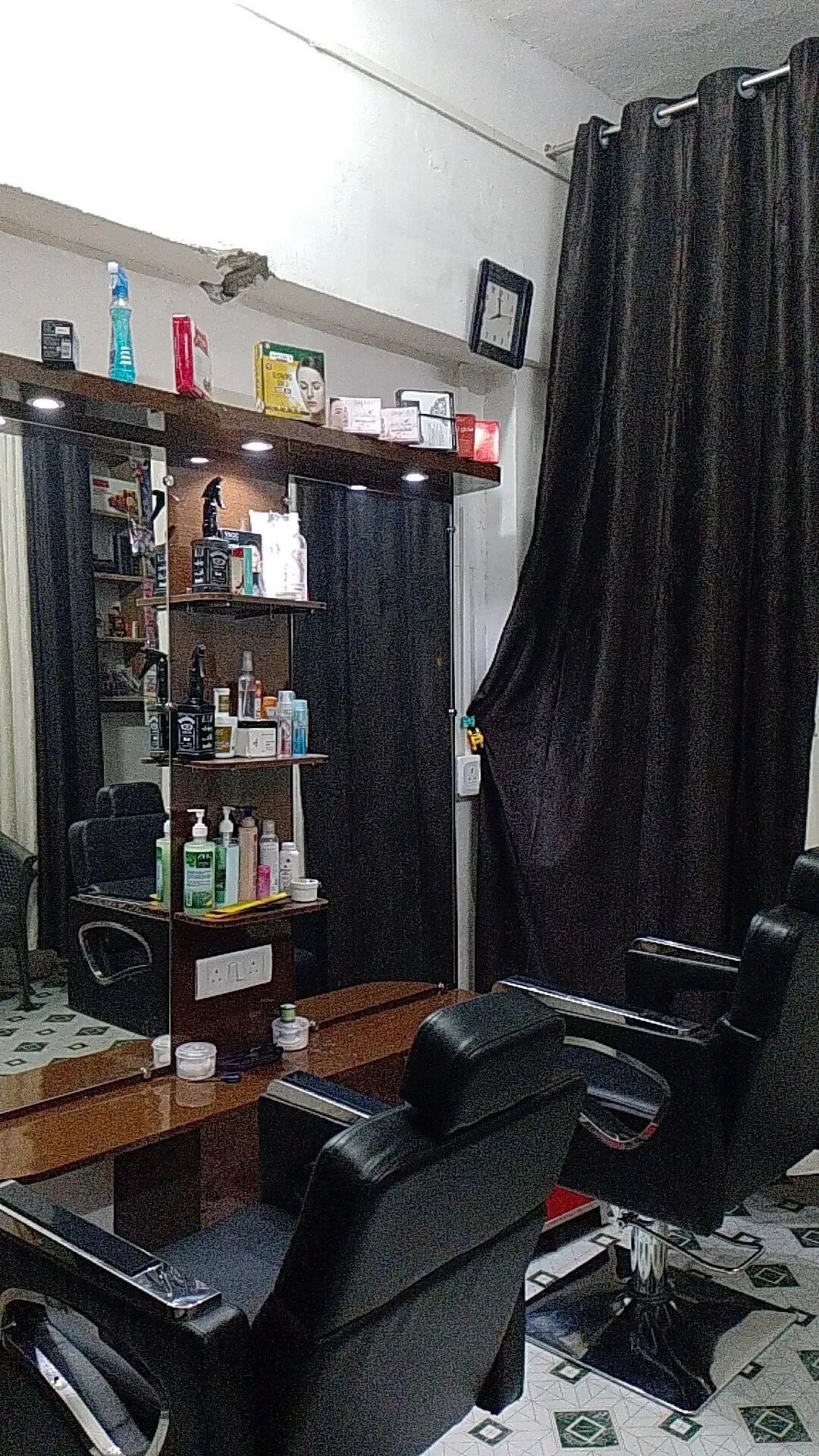 Golden Glow Beauty Parlour Balrampur