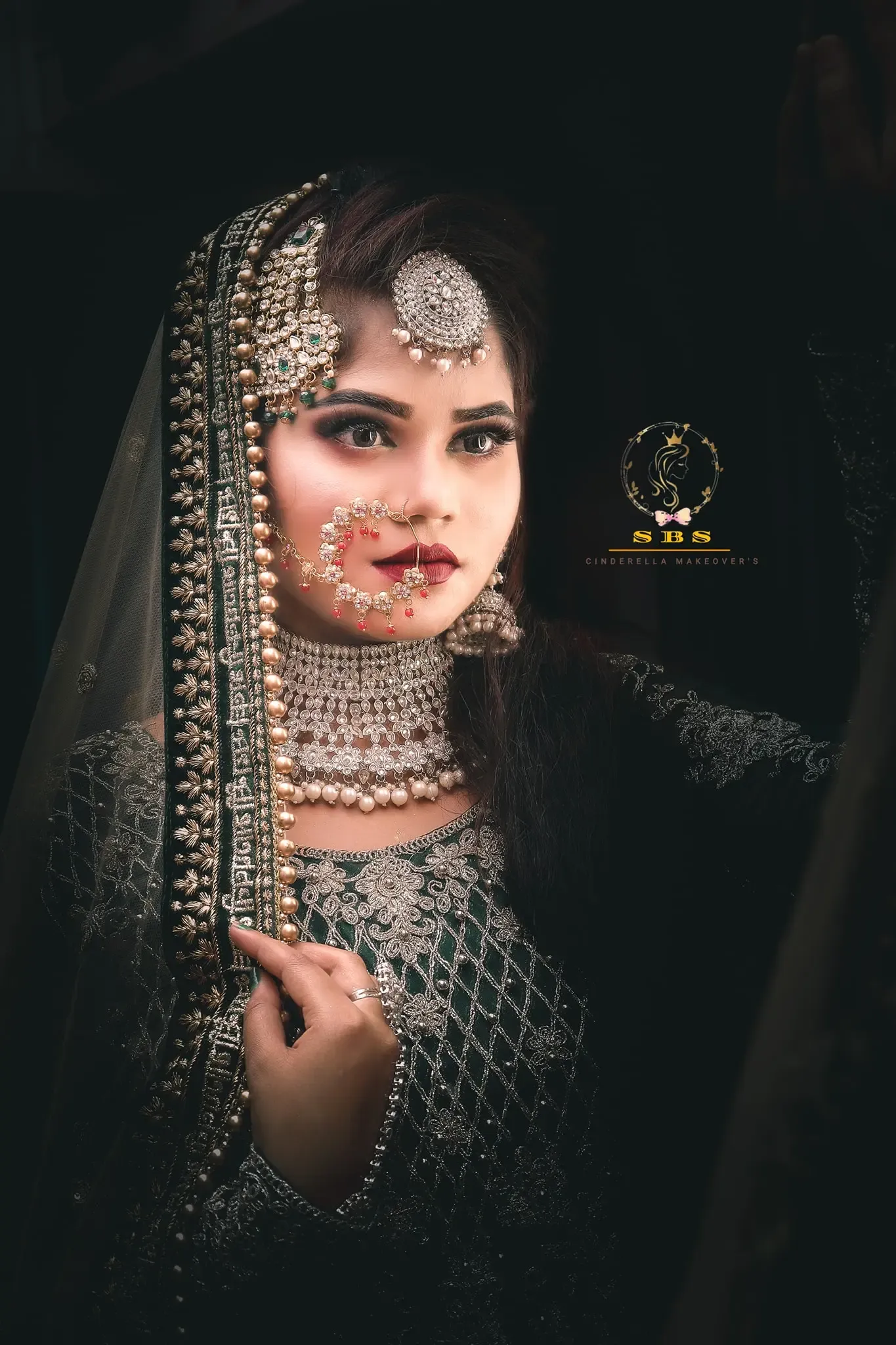 Sinraila Beauty Salon - Electronic Store in Banda