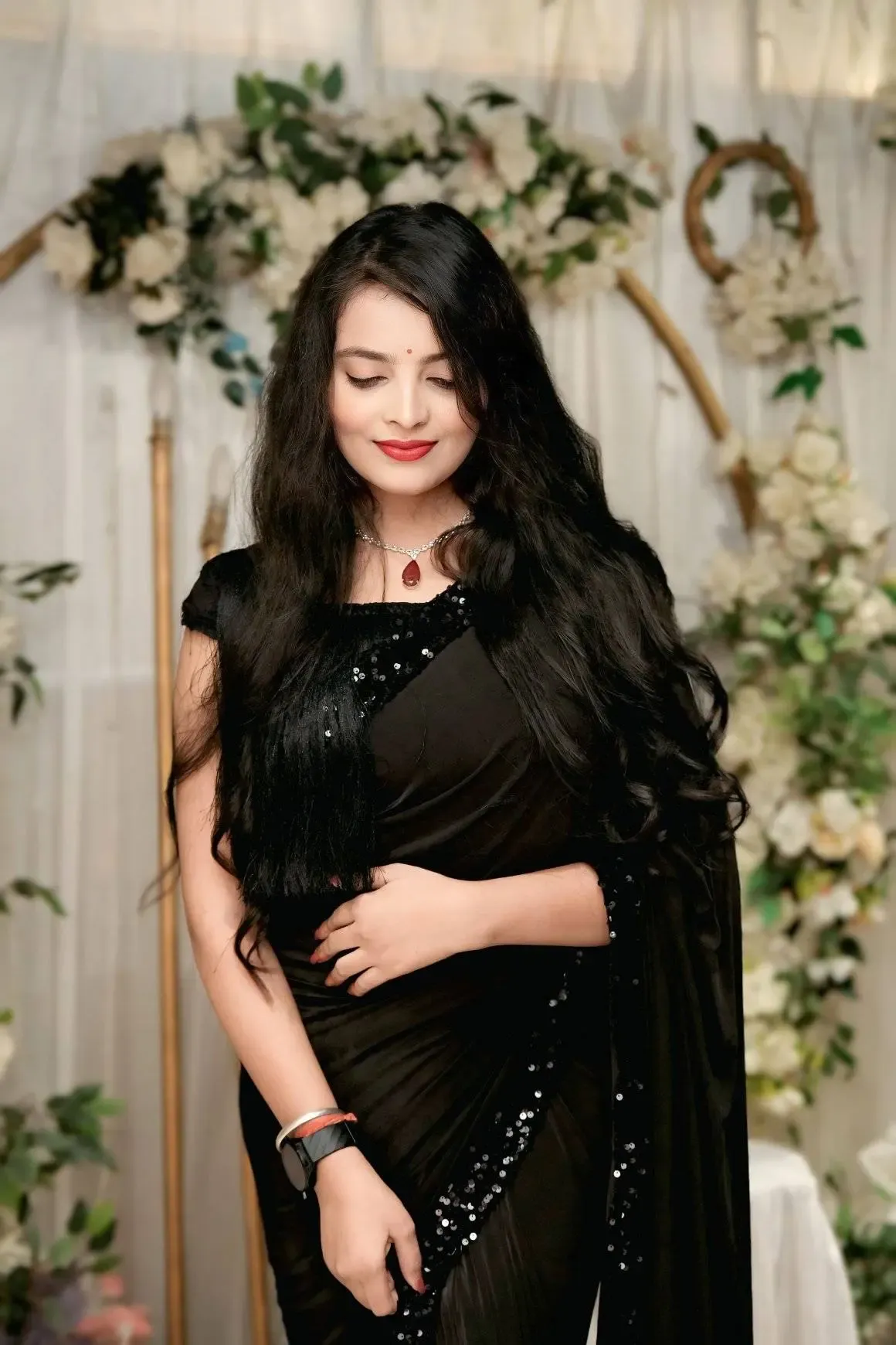 Make Me Family Unisex Salon - Beauty Parlour in Banda