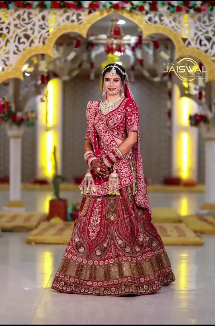 Sakshi Beauty Parlor & Training Center - Beauty Parlour in Barabanki