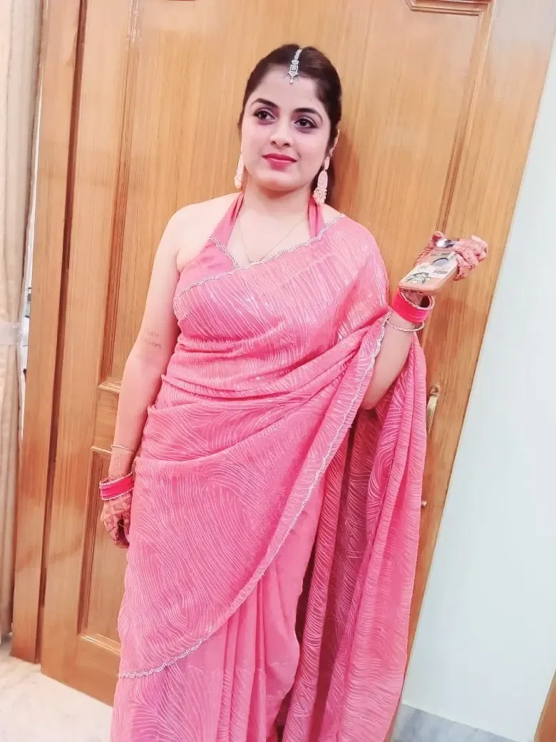 V.L Beauty Salon - Gift Shop in Chandauli